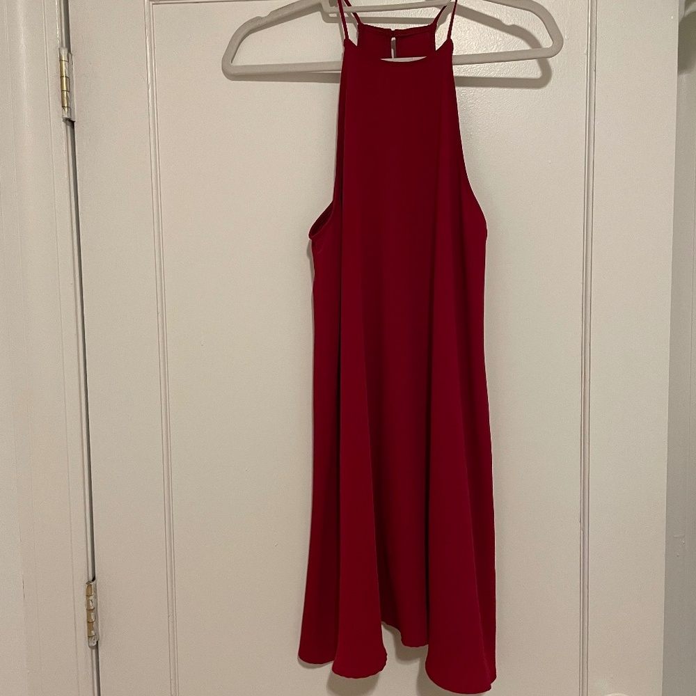 Red Sleveless Dress